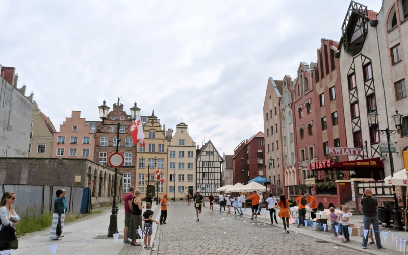 18 - Old Market Street (Stary Rynek) during a running event in the historic center of Elbląg, Poland